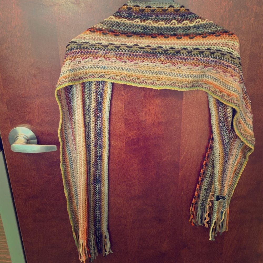 Fashion by Mirabeau Women’s Scarf